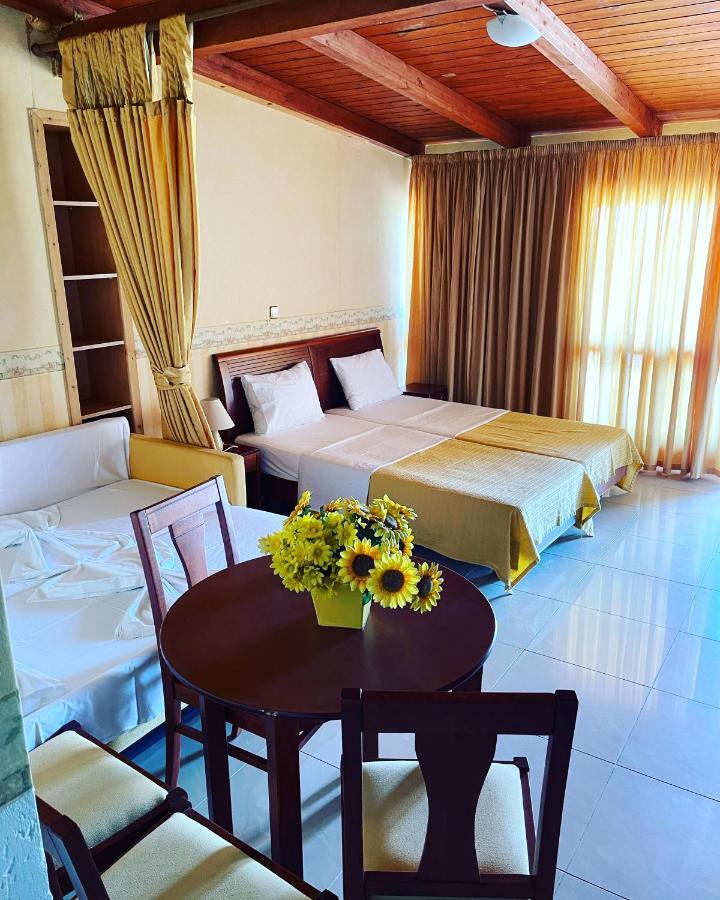 Village Dimopoulos Rodhodhafni ภายนอก รูปภาพ
